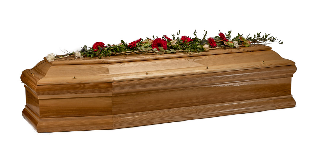P17 OAKTREE COFFIN image 2
